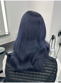 ネイビーブルー