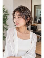 バグズ(Baguz)&nbsp;立体ハイライトで魅せる美人ショートボブ