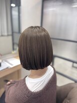 トッカ 天王寺店(tocca)&nbsp;丸みボブ　オリーブ系カラー