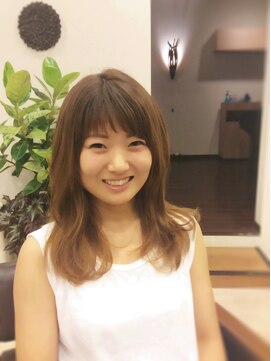 マリブ ヘアリゾート 伊勢崎本店(malibu hair resort) さらふわセミディ