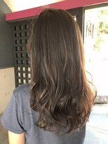 ナトゥーラ 岐阜(Natura) 透けて軽いミルクティーベージュ