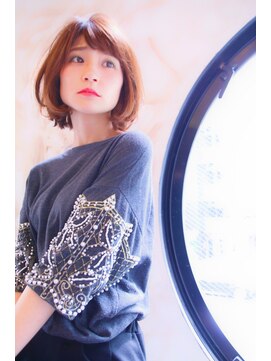 ブーケ(BOUQUET) 大人ボブ・ヘルシーレイヤー・オレンジ・イルミナカラー・小顔