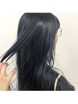 キー(kii)&nbsp;ネイビー × ブルー　寒色　福岡　天神　今泉　薬院