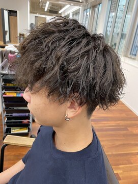 グランルッソ 岡山駅前(GRAN LUSSO) メンズカット×ツイストパーマ