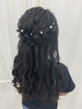 アリー(ALLIE´) ◯キッズヘアセット【BEAUTY SALON ALLIE´】