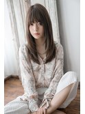 小顔レイヤーストレートヘア