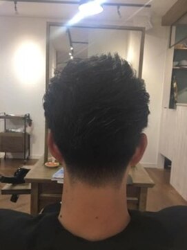 アンフィ 新杉田(Anphi) mens short