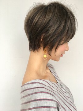 ココラー(COCOlar) 大人綺麗に可愛く