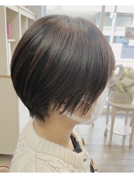 クート 北浦和(ku-to) 丸みショート×イルミナカラーのツヤ♪