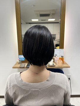 ヘアークラフト サン 住吉店 [ヘアークラフトサン] 大人女性に人気◎似合わせショートボブ
