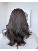 暗髪ラベンダーグレージュ