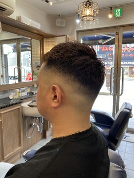 ルピナス 中田(Lupinus) ゼロミリスキンフェード