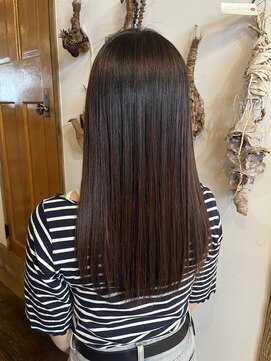 シーソー(SEE SOE) ストレートヘア