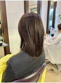 レイヤーカット#アッシュブラウン#くすみベージュ#明るい白髪染