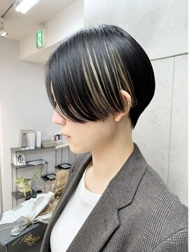 ヴェイン 渋谷(vain) ニュアンスショート 黒髪 マッシュショート シースルー