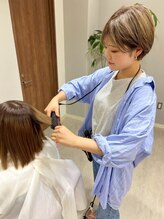 フラットの一番人気メニュー「次世代型髪質改善カラーコース」の工程をご紹介します！