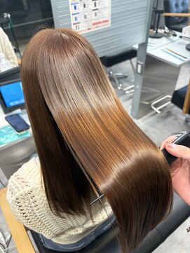 キング 梅田店(K!ng) 縮毛矯正髪質改善ハイライトレイヤーカット梅田美容室エクステ