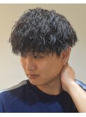 黒髪縦落ちツイスパマッシュ