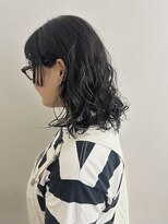 ハロウ&nbsp;頑張りすぎないふわっと可愛いミディアムパーマ
