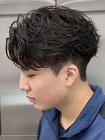 フィフス 大分(fifth)&nbsp;大分シャドウパーマメンズカットラウンドマッシュセンターパート