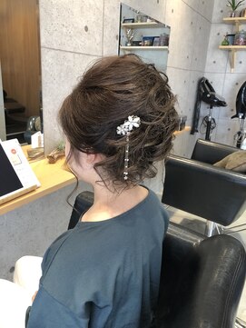 ENOUGH流ヘアセット