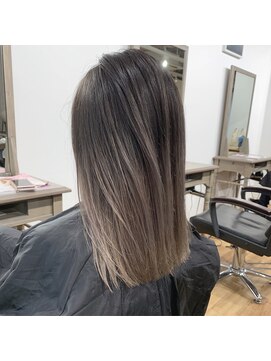 ドルチェ 心斎橋(Dolce) 【Dolce心斎橋】バレイヤージュ/グラデーションカラー/グレー