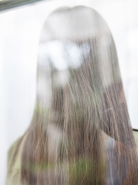 フローラビューティーヘアー(Flora Beauty Hair) 美髪ロング/20代/30代/40代/50代/岡山/表町