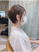 【津賀　涼】ショートグレージュカラーボブウルフココアベージュ