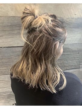 スーク 宜野湾店(suuk) ハイライトグラデーション