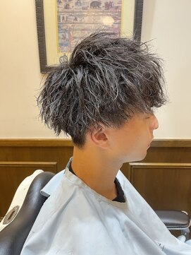ヒロギンザバーバーショップ 神楽坂店(HIRO GINZA BARBER SHOP) 王道ツイストスパイラルパーマ