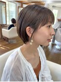 耳掛けショートボブ