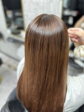 アローズ 久留米店(arose) 20代30代40代大人可愛い耳かけナチュラルアッシュストレートロブ