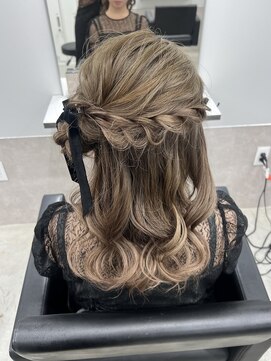 エイム(AiM) ハーフアップ/アップヘア/ローポニー/結婚式ヘアセット