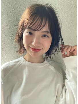 ペネロープ(Penelope) 【新宿】ショートレイヤーブリーチなしダブルカラー20代30代40代