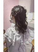 編み込みカチューシャヘア