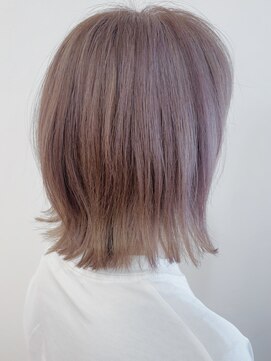 リコ(LIKO) 大人のくびれ外ハネミディ☆大人ヘア/明るい白髪染め/くびれ