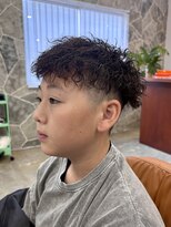 ヒュー 広島(HEW) キッズ/子供/カット/ツイストスパイラルパーマ/カラー