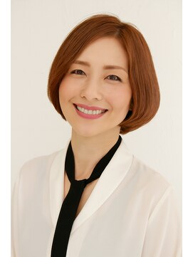 クラーロ フジノミヤ(Claro Fujinomiya) 洗練の「エレガント・ボリュームボブ」