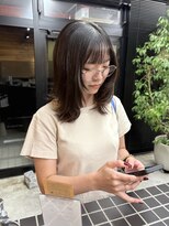 サーリー(SURLY) 顔まわり似合わせ鎖骨レイヤーカット