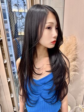 ディーバ 横浜(D.I.E.V.A) 20代30代顔周りフェイスレイヤーナチュラルロング