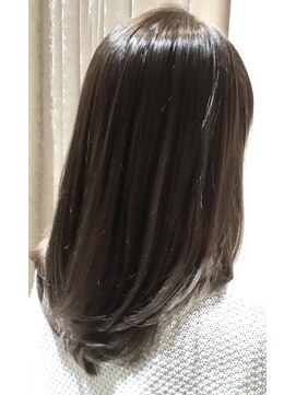 アレクサンドルオブカラーズカナザワ(ALEXANDRE OF COLORS KANAZAWA) グレージュハイライト