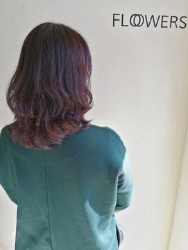 フラワーズビィーオーディー(FLOWERS BOD) 華やかさのあるエレガントスタイル