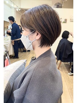 ギフト ヘアー サロン(gift hair salon) 【ミルクティーショートボブ】