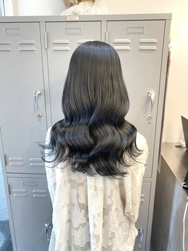 プレシャスバイプロデュース(precious by Produce) ツヤツヤブルーブラック［町田/町田駅/町田駅前店/町田店/U24]