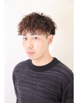 ヘアシルバ(HAIR SILVA) Vマッシュツーブロック×ツイストスパイラルパーマ