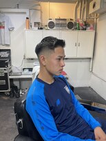 メリケンバーバーショップ フクオカ(MERICAN BARBERSHOP FUK)&nbsp;かきあげバーバーフェード