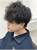メンズマッシュウルフ波巻スパイラルパーマニュアンスパーマ眉毛