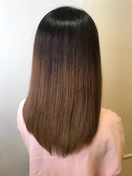 ライフ 住道店(Lyfe) セミディロングオリーブアッシュ_レイヤーカット姫カット_178