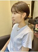 ○大人可愛い耳かけタイトなショートインナーカラー20代30代40代