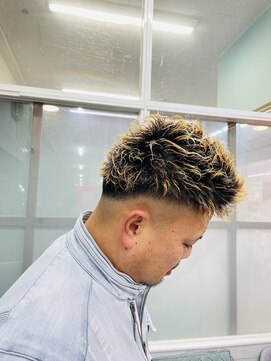 ルッソ 白浜店(LUSSO) 毛先ブリーチフェード